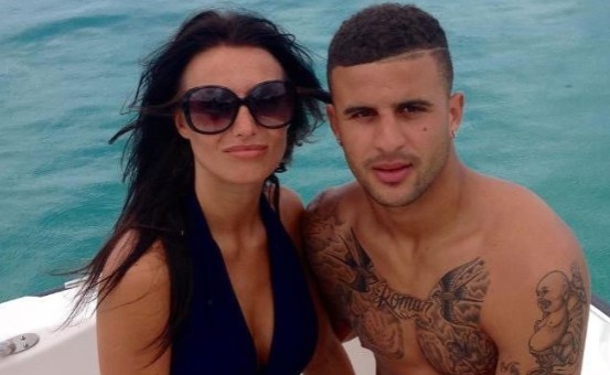 太陽報：沃克妻子因駕駛安全問題被告上法庭，還被指控開車玩手機