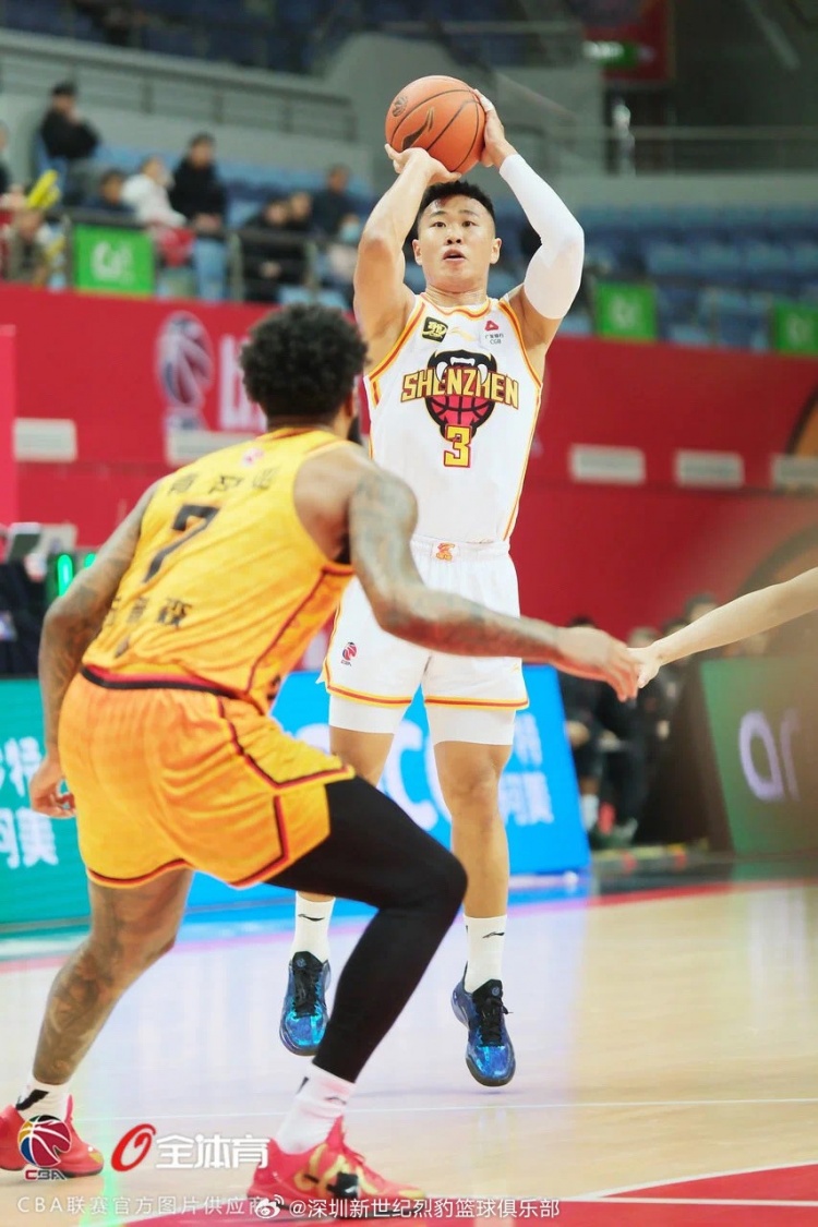 賀希寧：逆轉(zhuǎn)江蘇給我們提了個(gè)醒 第三階段每場球?qū)ξ覀兌己苤匾? > </a>
                        <div   id=