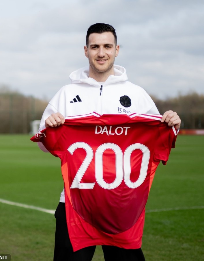 達(dá)洛特迎曼聯(lián)生涯200場(chǎng)里程碑，此前已貢獻(xiàn)7球13助攻