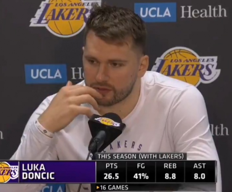 略微出手！東契奇本賽季在湖人場均26.5分8.8板8助1.9斷