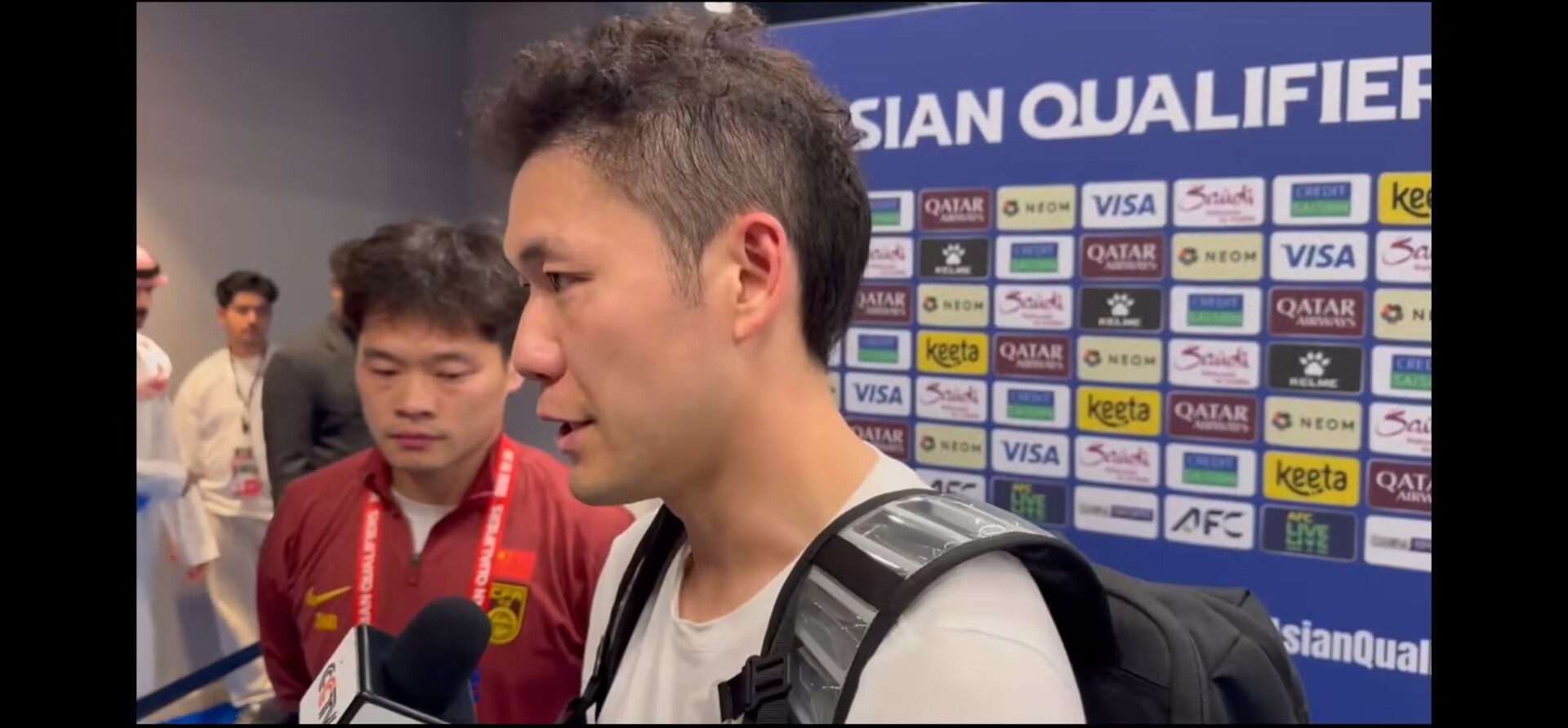 李源一：訓(xùn)練和比賽不同在于對(duì)手給的壓力 沒(méi)紅牌比賽應(yīng)該有機(jī)會(huì)