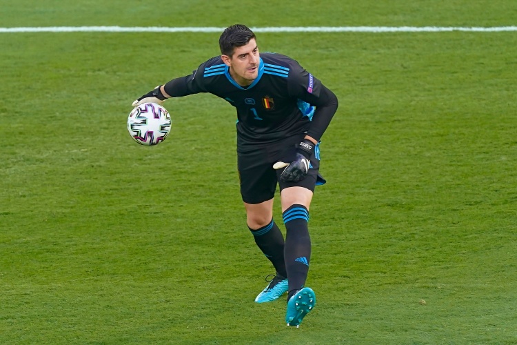 庫(kù)爾圖瓦：我和比利時(shí)新帥加西亞進(jìn)行了會(huì)面，我期待重返國(guó)家隊(duì)