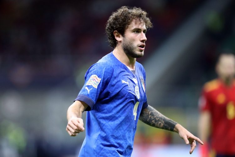 斯基拉：博洛尼亞對卡拉布里亞表現(xiàn)滿意，想延長他的合同