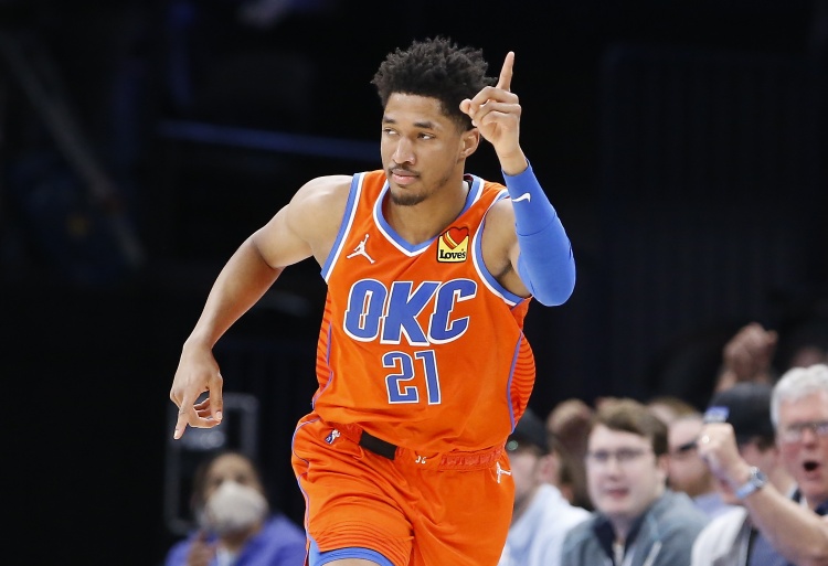 一度連得7分！阿隆-維金斯半場(chǎng)6中4高效拿到9分