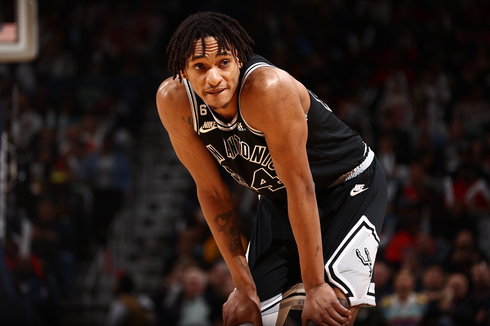 下半場(chǎng)不準(zhǔn)了！瓦塞爾22投10中得到24分4板3助 6犯離場(chǎng)