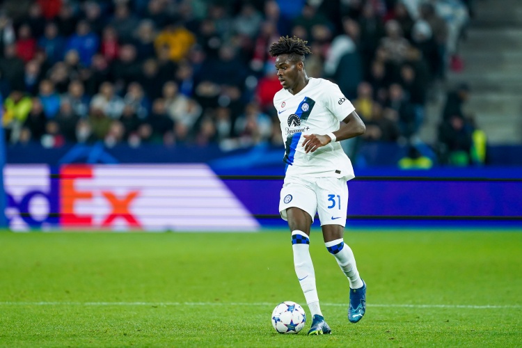 基米希：為比塞克入選德國(guó)隊(duì)高興，我和他聊了拜仁vs國(guó)米