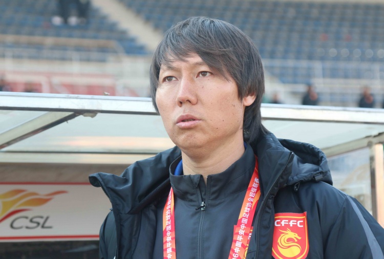 媒體人談足壇反腐打假：至少五年來(lái)一次集中整治，十年太長(zhǎng)了