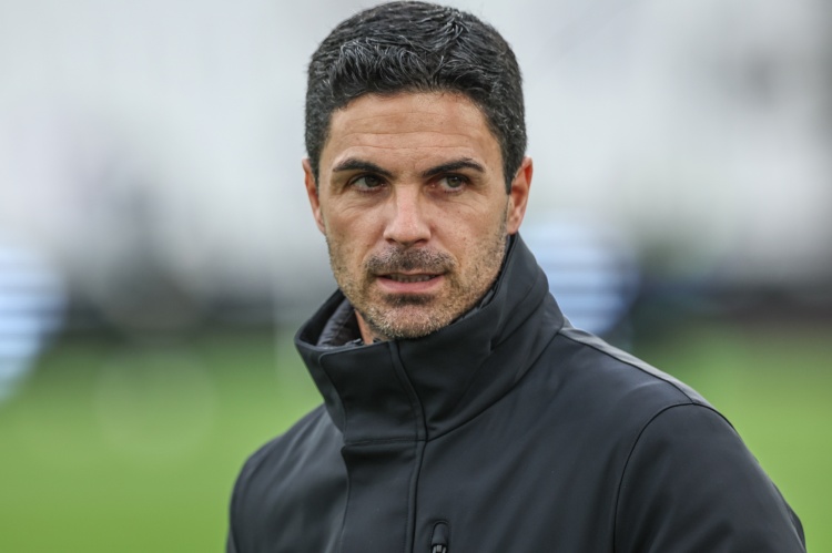 阿森納歐冠4連勝打進(jìn)13球丟2球，對(duì)陣荷蘭球隊(duì)近14場(chǎng)只1負(fù)