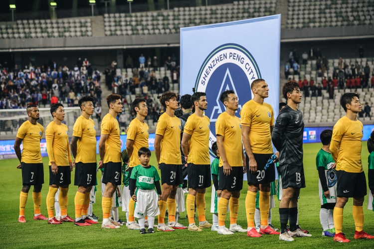 深圳新鵬城年票明日開售，看臺(tái)年票分1000-1800元三檔價(jià)位