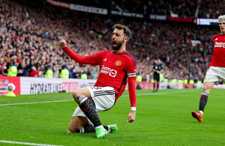 沒你天塌了！曼聯(lián)近5個(gè)進(jìn)球均由B費(fèi)的定位球產(chǎn)生