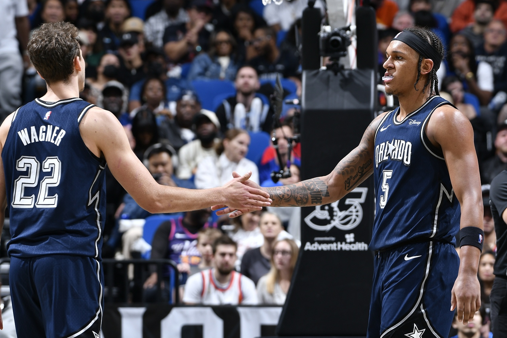 魔術(shù)官方：客場(chǎng)8連勝鵜鶘 創(chuàng)隊(duì)史在單一客場(chǎng)最長(zhǎng)連勝紀(jì)錄