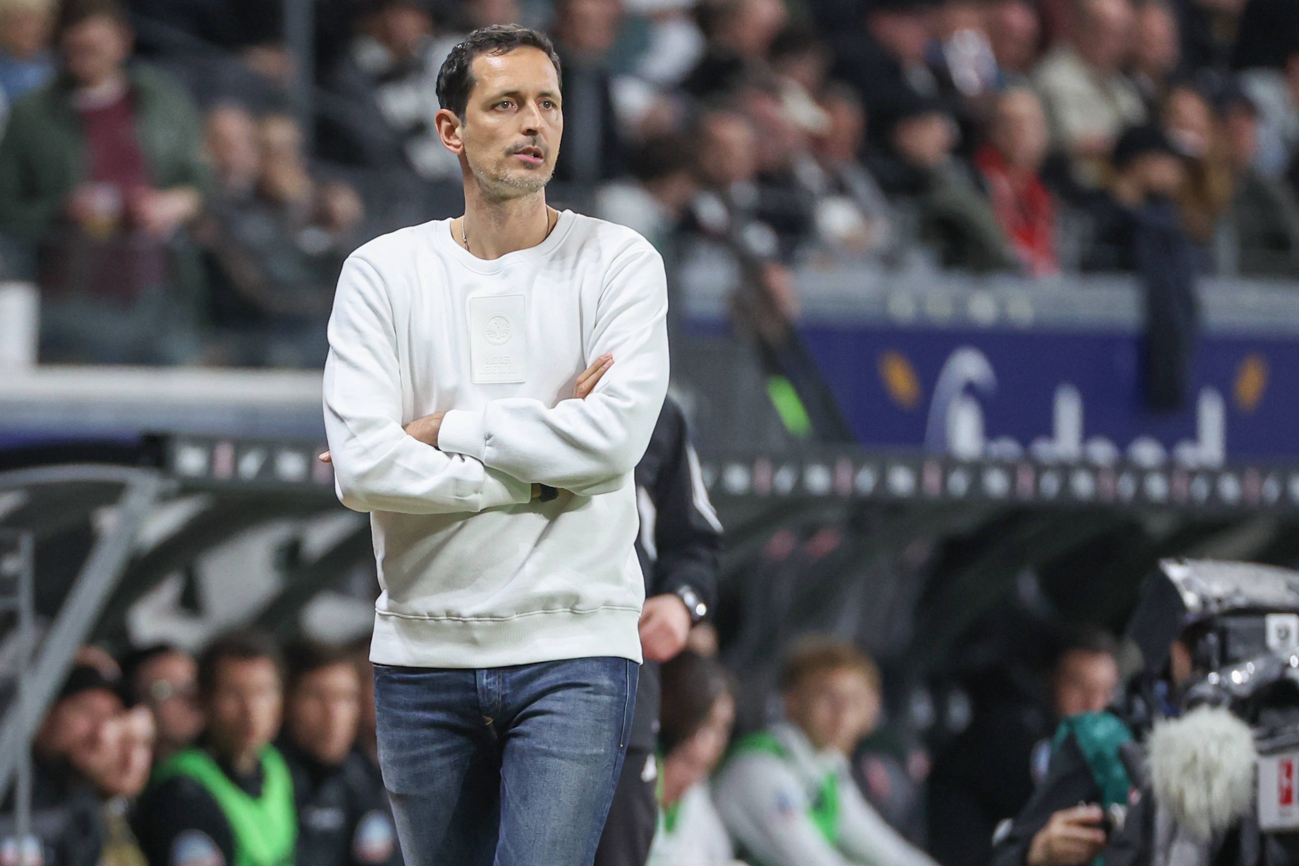 記者：法鷹有意與主帥托普默勒續(xù)約至2026之后，首次交流已完成