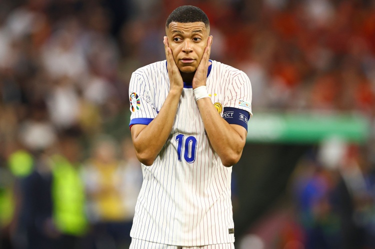 沒切大號？姆巴佩為法國出戰(zhàn)的近14場比賽只進2球，還有1粒是點球