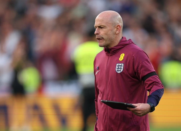 卡斯利：我沒(méi)給圖赫爾什么秘密檔案，執(zhí)教英格蘭是很棒的經(jīng)歷