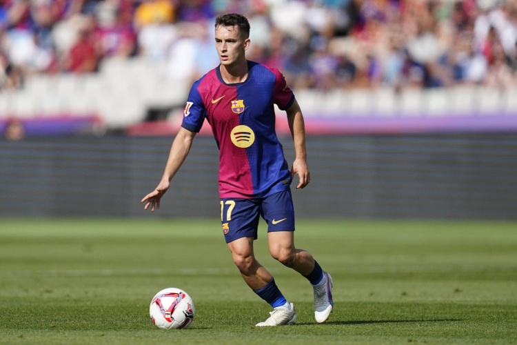 世體：卡薩多無(wú)需進(jìn)行手術(shù)，巴薩不排除他在賽季結(jié)束前復(fù)出的可能