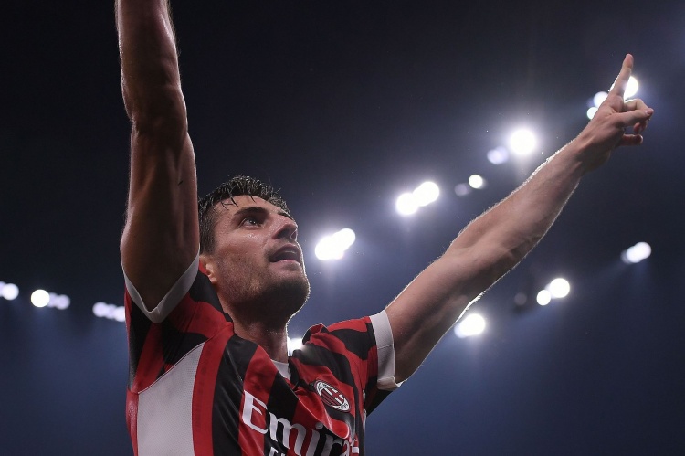 經(jīng)紀(jì)人：米蘭應(yīng)更重視加比亞，他必須說服教練&其他人一來就首發(fā)