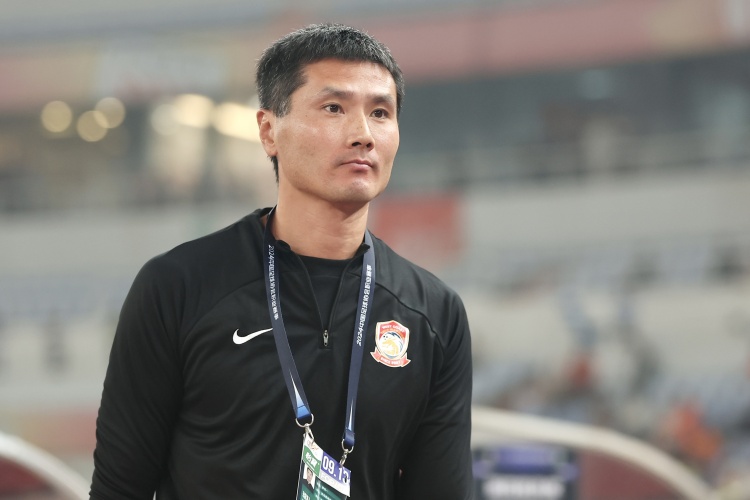 熱身賽-阿齊茲、劉浪舟、劉柏楊破門，青島西海岸3-2青島海牛