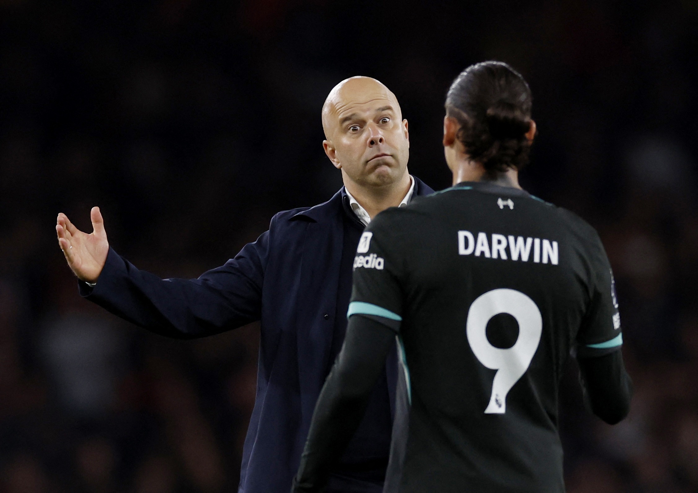 改造一下？努涅斯本賽季22場英超4球2助攻，參與進(jìn)球和黃牌數(shù)持平