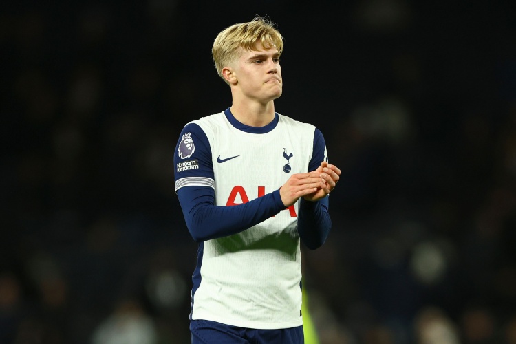 青春風(fēng)暴！熱刺對(duì)曼城首發(fā)平均年齡僅23歲243天，隊(duì)史英超第2年輕