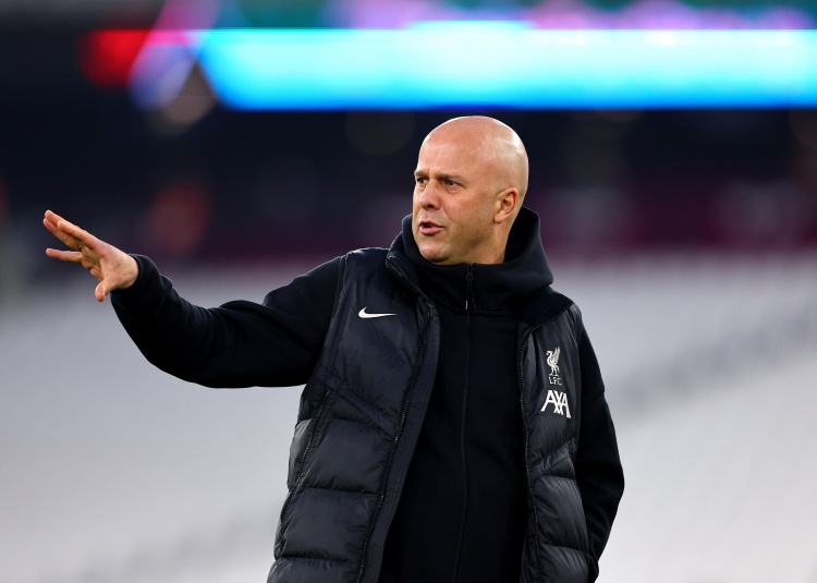 因禁賽看臺(tái)觀賽，斯洛特：壓力有比較小，你知道我會(huì)對(duì)判罰激動(dòng)