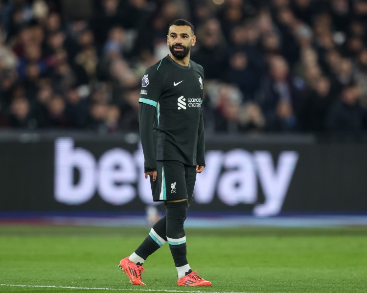 受齋月影響？薩拉赫此前連續(xù)9場為利物浦參與進球，今天顆粒無收