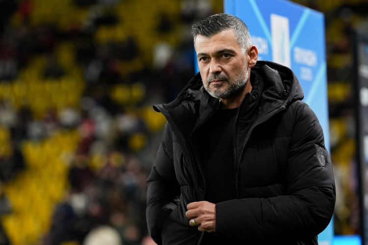 意媒：孔塞桑要求米蘭球員控制飲食，很多人對每天稱體重有意見