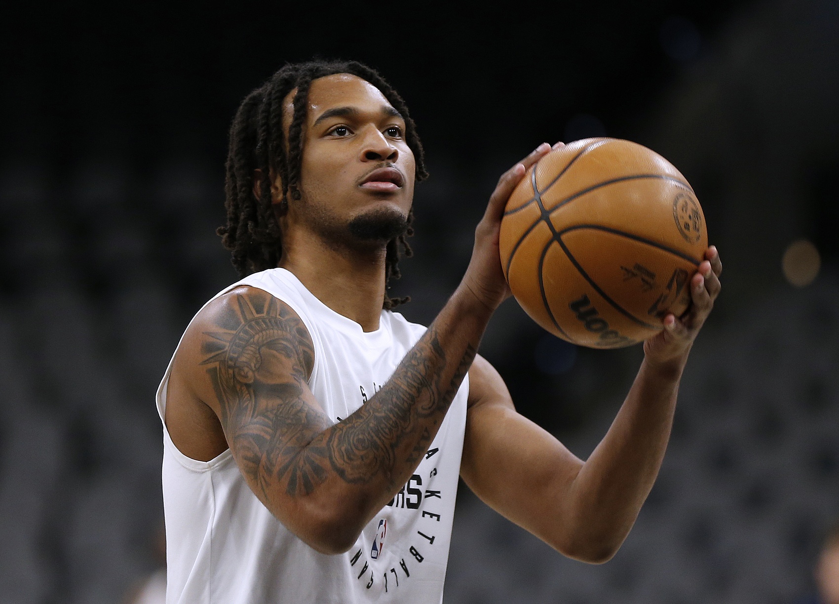 很猛！全明星后卡斯?fàn)枅鼍?3.3分5.2板4.7助 真實(shí)命中率58%