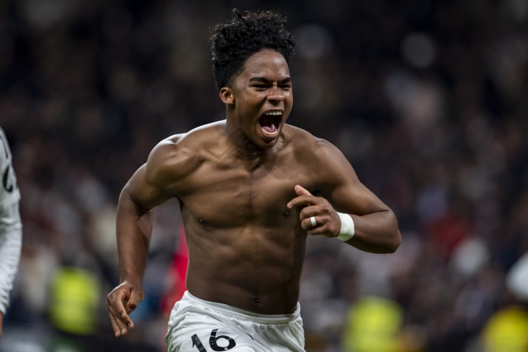 不容易，皇馬上次有球員在國(guó)王杯客戰(zhàn)皇家社會(huì)時(shí)破門還是32年前