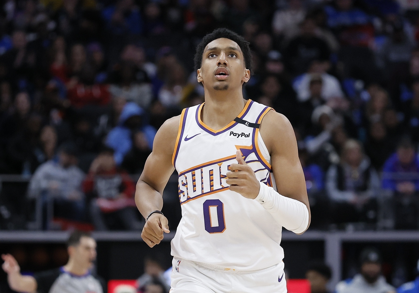 瑞安-鄧恩：不穩(wěn)定的上場時(shí)間不會(huì)影響我自信 盡力做好該做的事