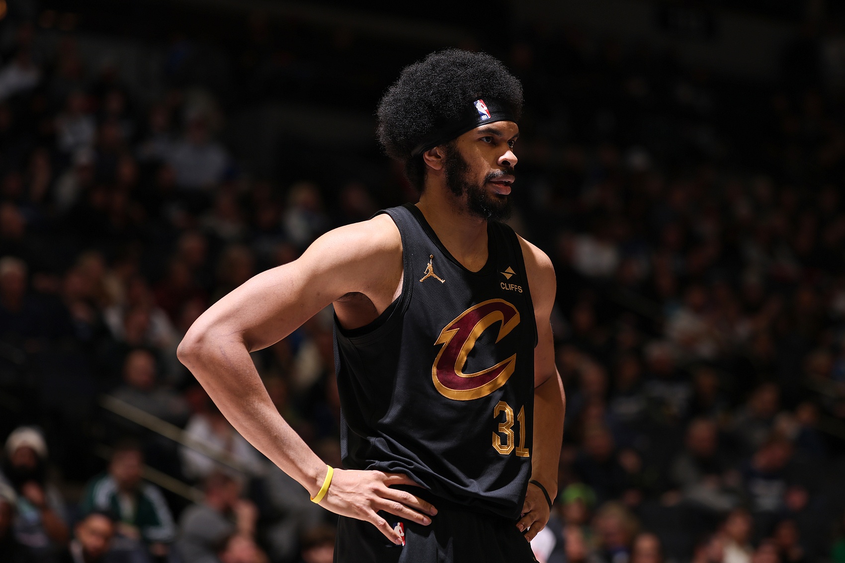 狀態(tài)火熱！賈勒特-阿倫11投10中&罰球5中5 得到25分17板3助2斷