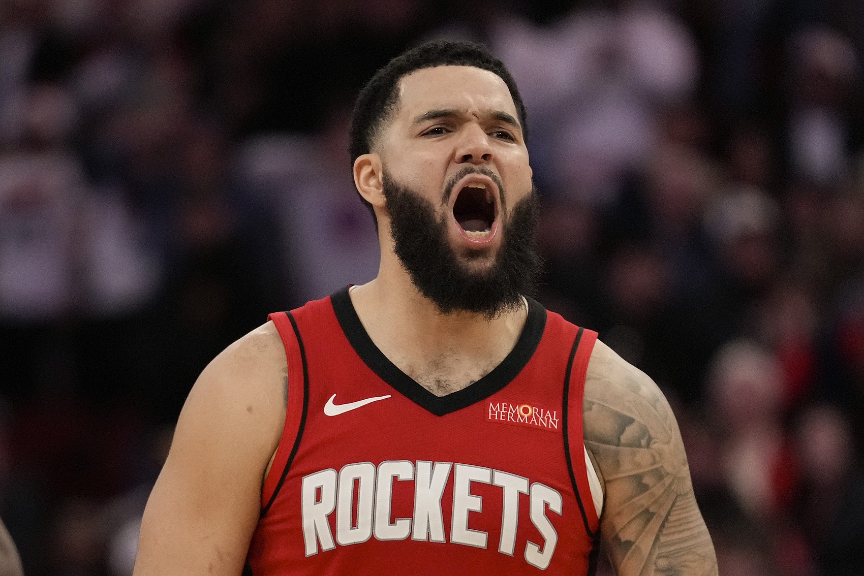 烏度卡：范弗里特全程參與了訓(xùn)練 明天是否出戰(zhàn)取決于恢復(fù)情況