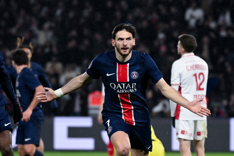 迪馬濟奧：利物浦去年夏天大約1億歐報價K77，但遭到那不勒斯拒絕