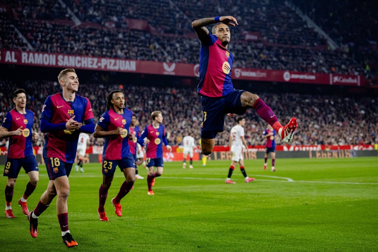 巴西主帥談拉菲尼亞：美洲杯時他備受質(zhì)疑，如今他是金球獎候選