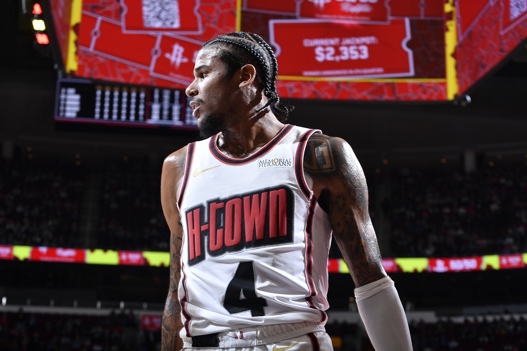 亮點多多！杰倫-格林17投9中拿到21分7板4助 正負(fù)值高達(dá)+24