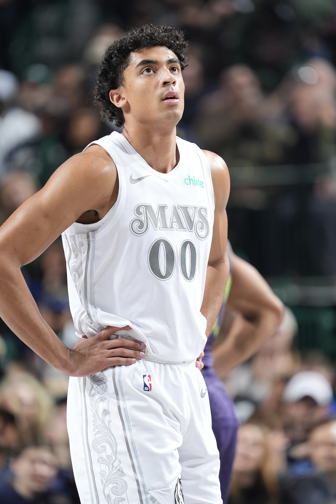 今天手感不行！克里斯蒂16中5&三分9中2拿到13分2板1助3斷