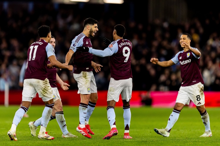 阿森西奧為維拉7場4首發(fā)&進5球，本賽季為巴黎16場僅2球