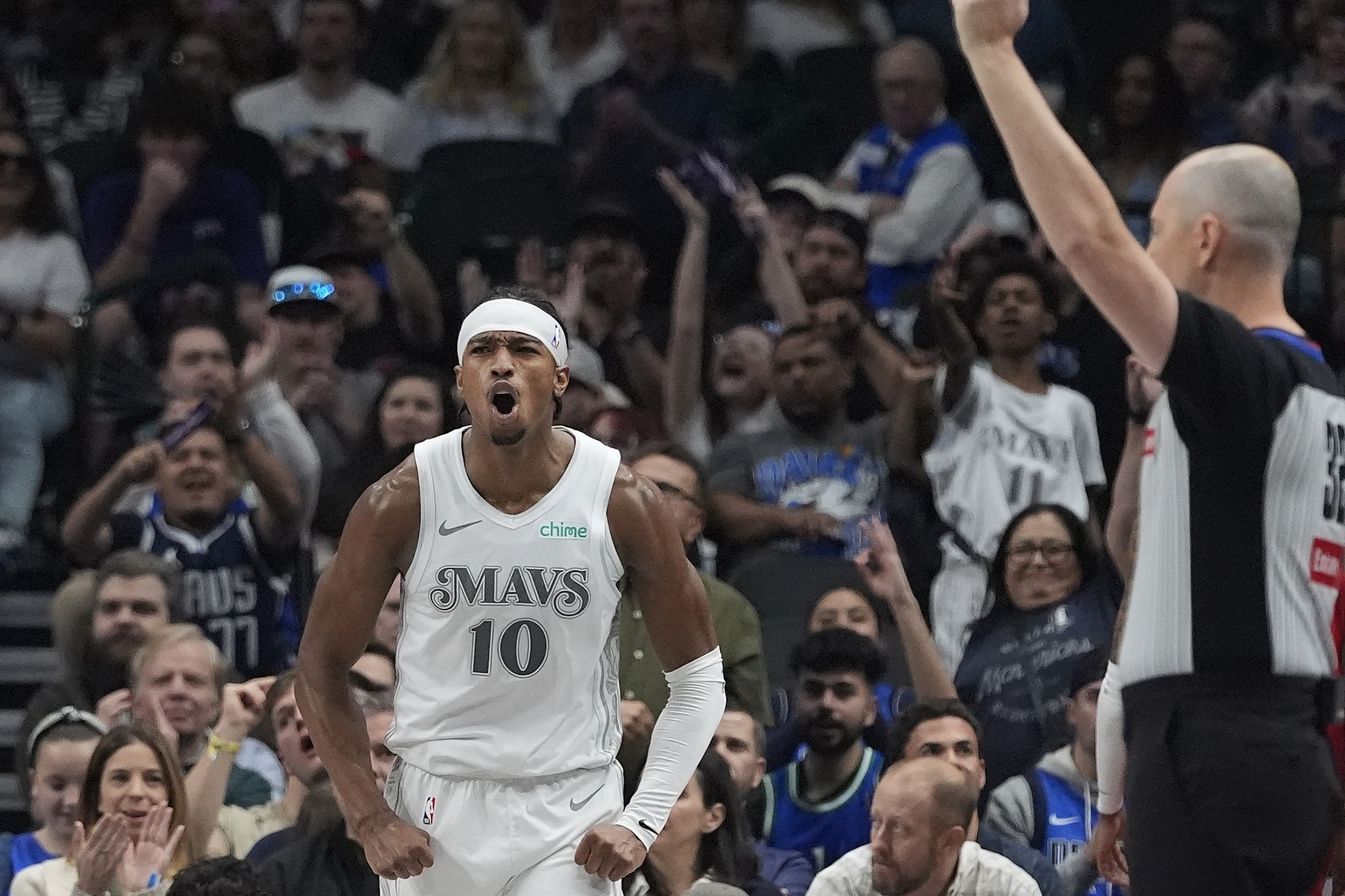 僅剩八人能夠上場了！基德：布蘭登-威廉姆斯將缺戰(zhàn)馬刺