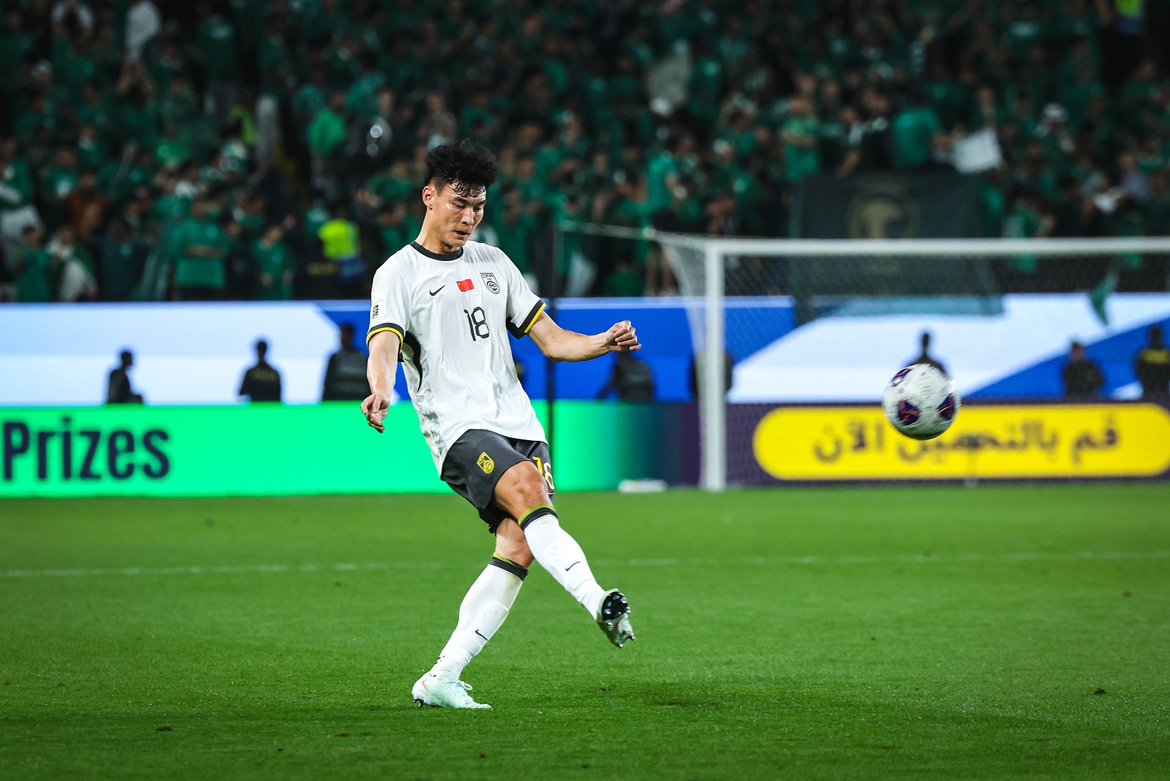 上一場首秀今天就首發(fā)！31歲韓鵬飛臨危受命，頂替蔣光太出戰(zhàn)