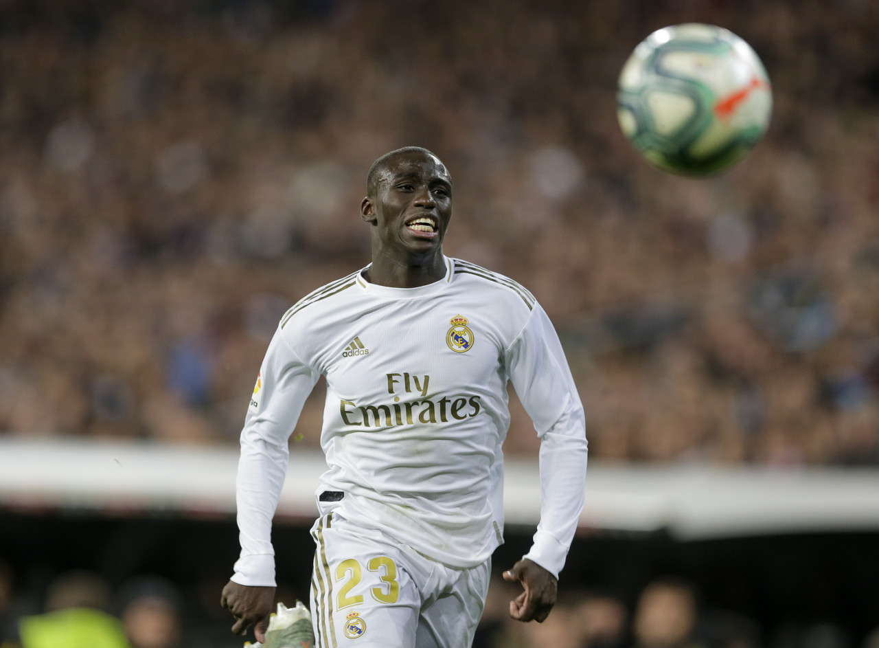 阿斯報(bào)：門(mén)迪左腿肌腱受傷，本賽季第3次遭遇傷病